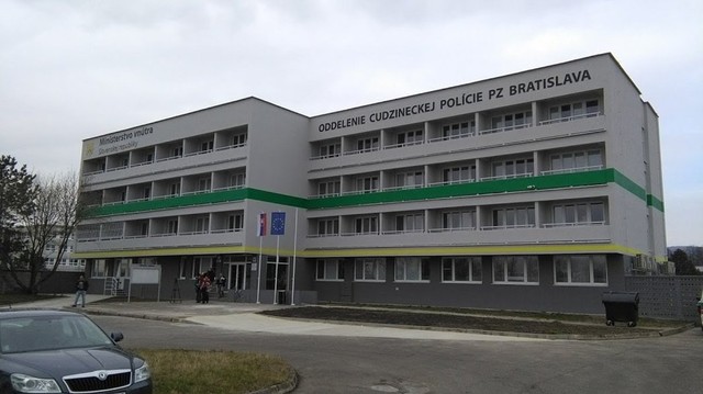 Aperto il nuovo ufficio di polizia per stranieri camit, camera di ... Ufficio di stranieri