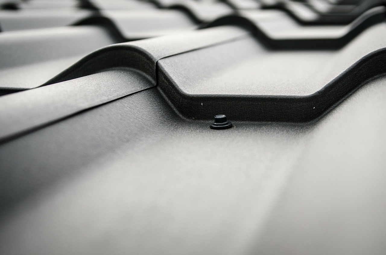 roof-plate-264744_1280.jpg