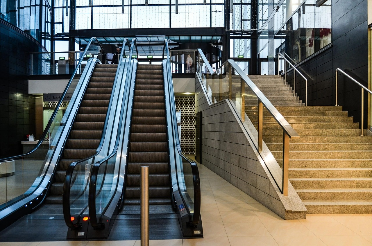 stairs-427965_1280.jpg