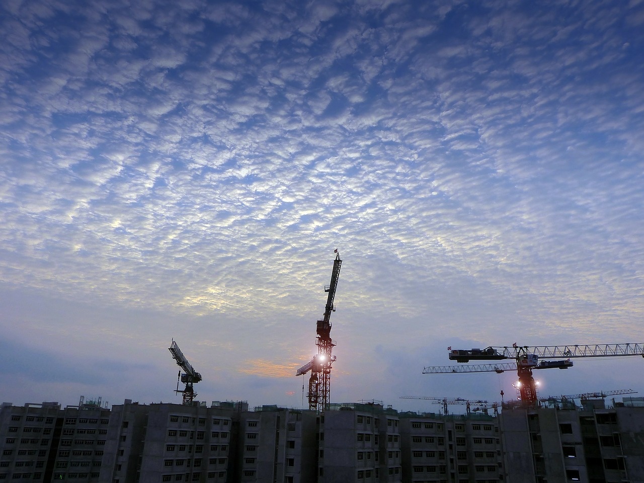 construction-264705_1280.jpg