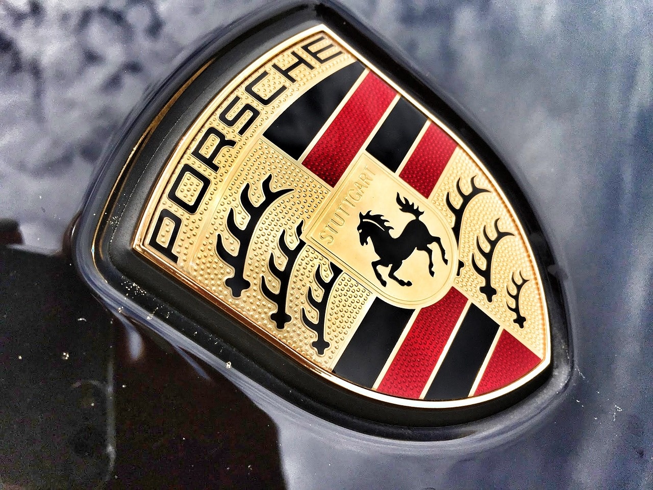 porsche-826385_1280.jpg