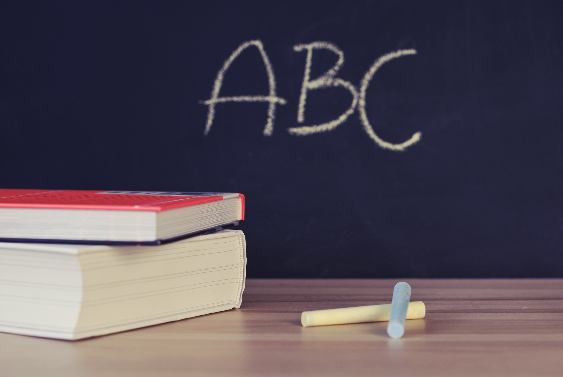 school-926213_1920.jpg