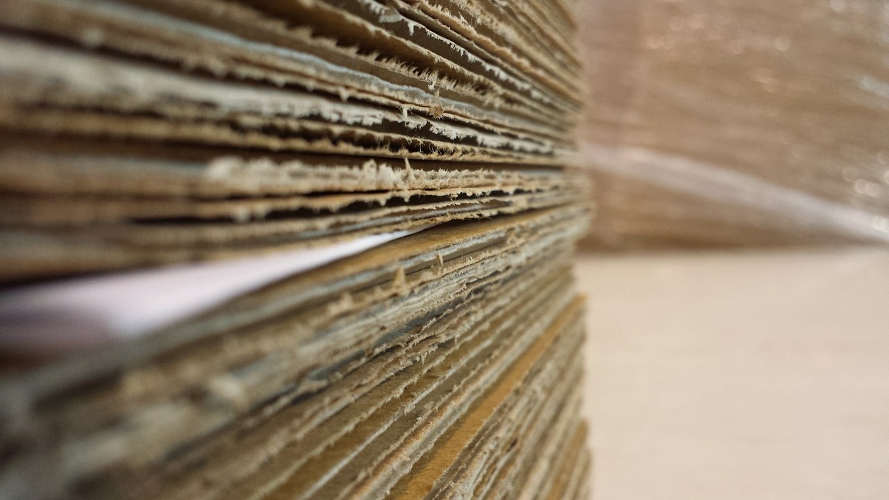 paper-630065_1280.jpg