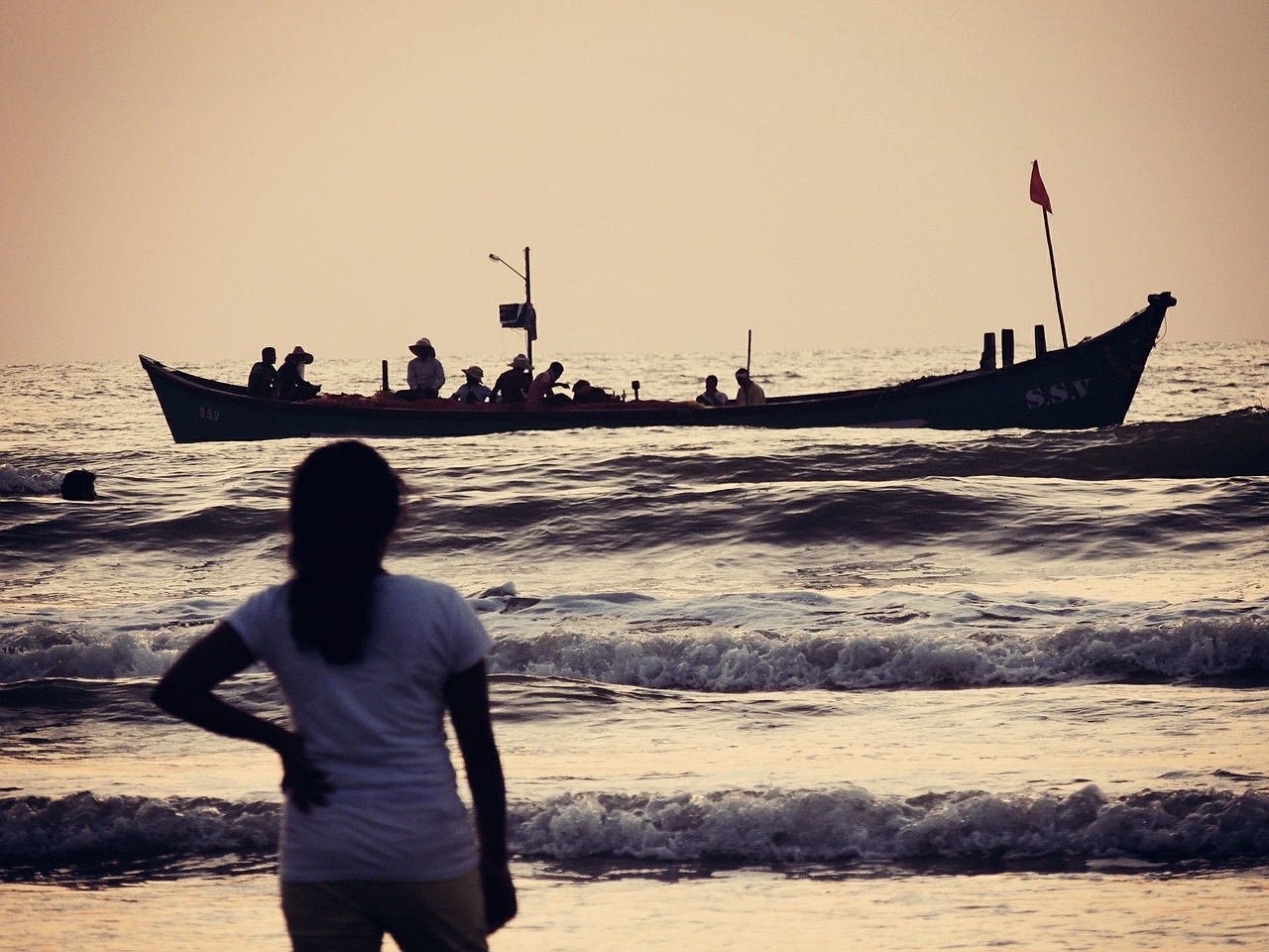 sea-412519_1280.jpg