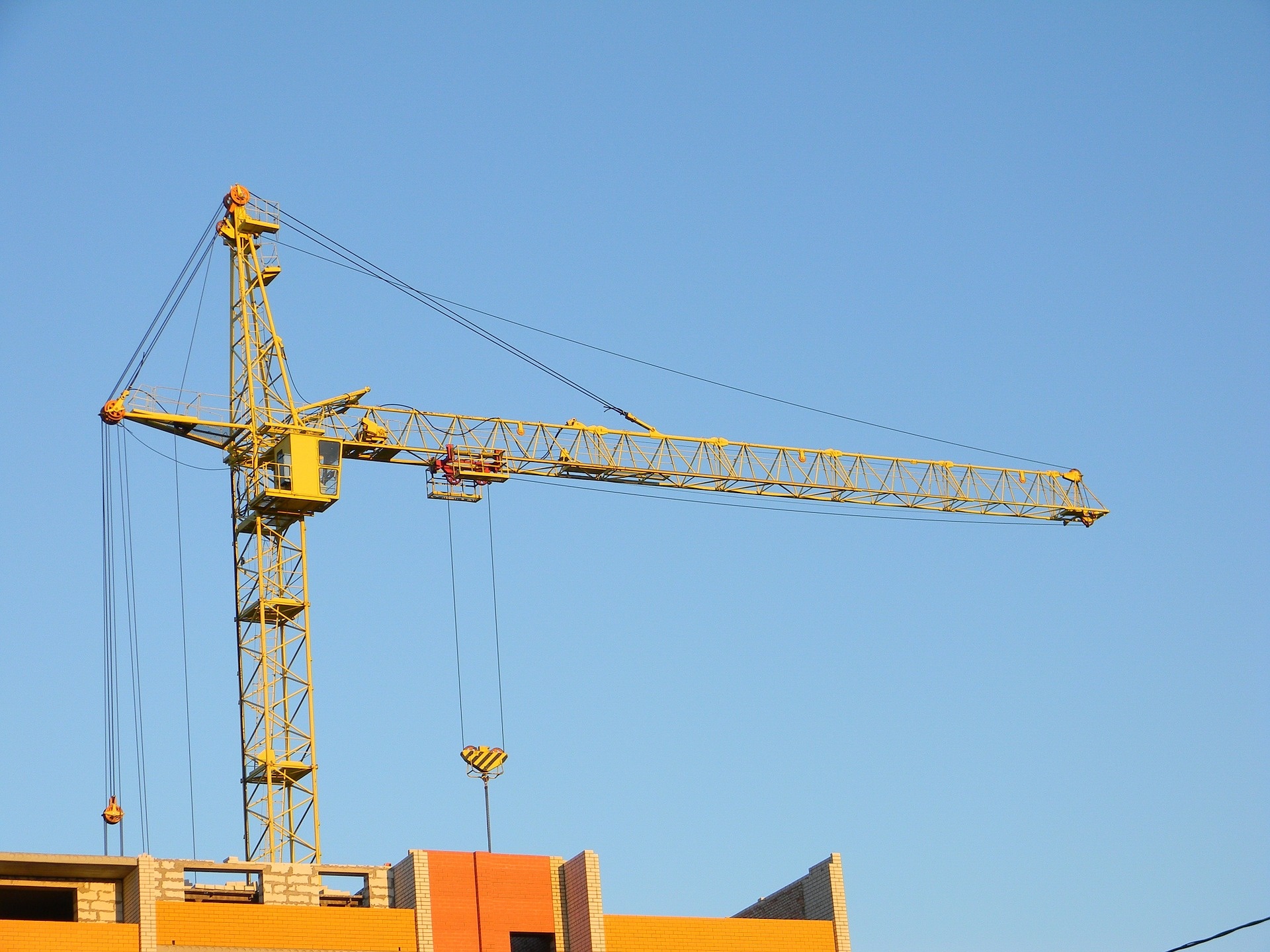 construction-835437_1920.jpg