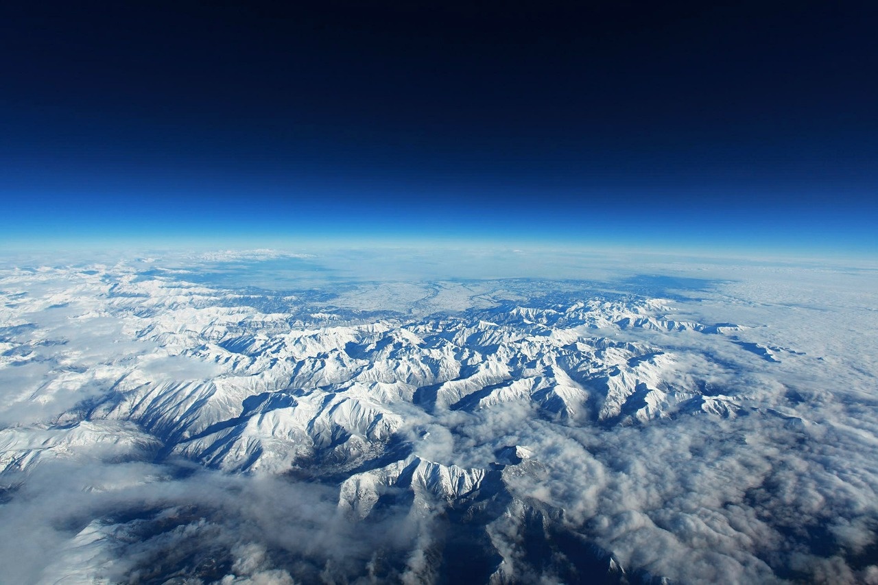 pyrenees-351266_1280.jpg