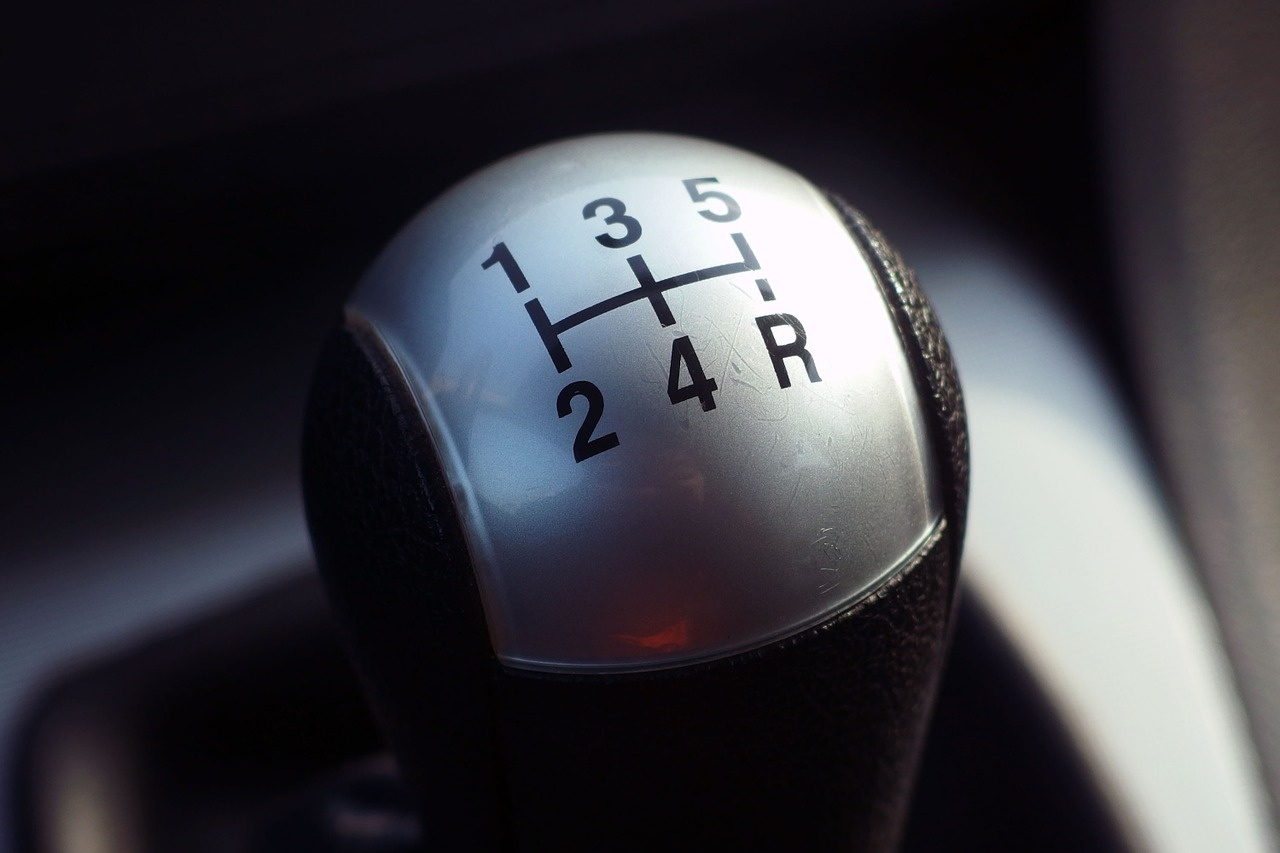 gear-stick-923294_1280.jpg
