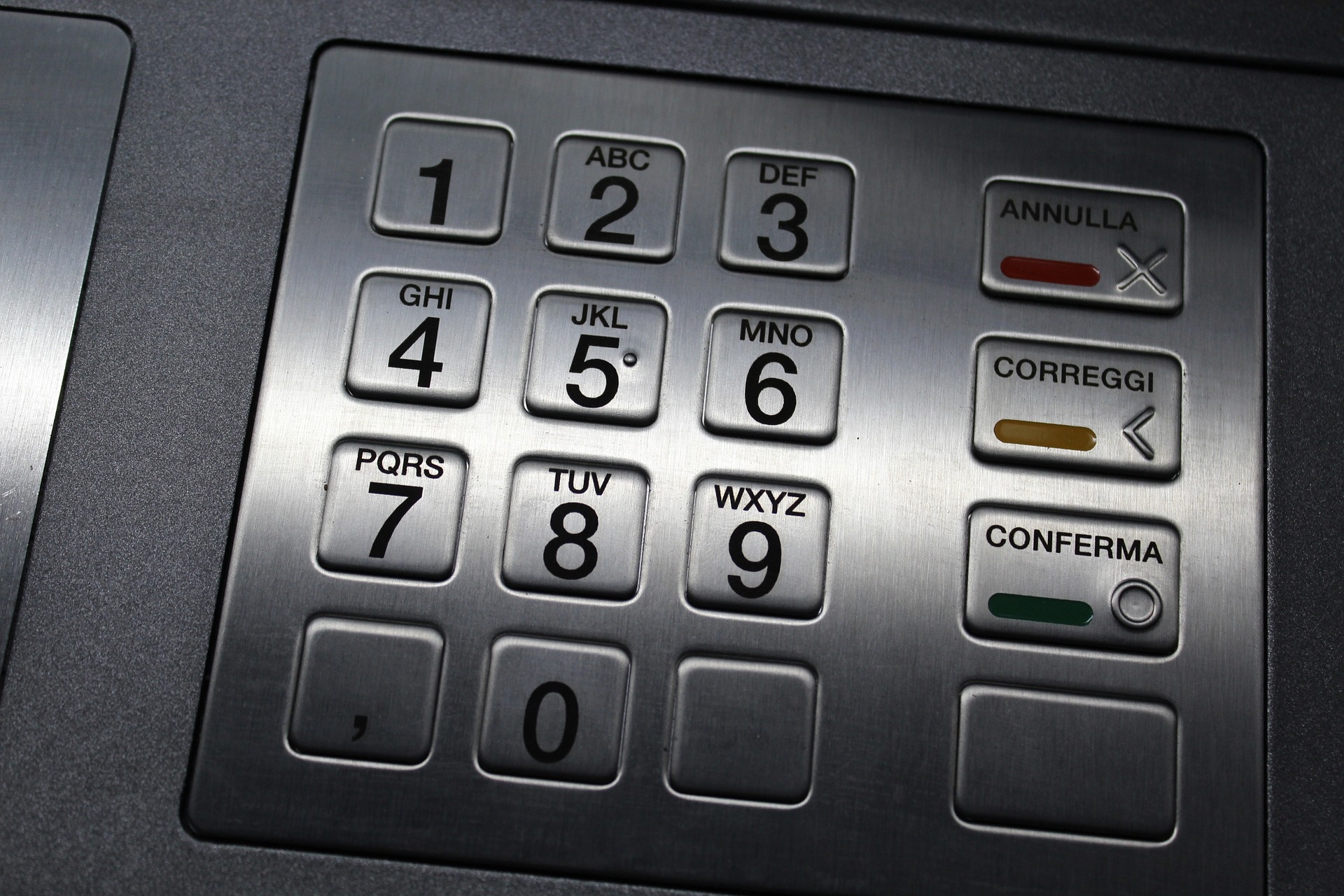 atm-keypad-899924_1920.jpg