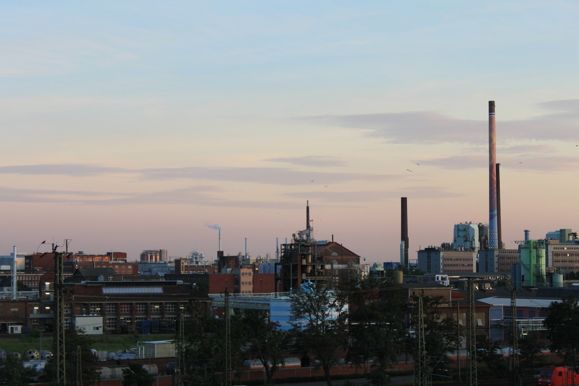 industrial-park-687796_1920.jpg