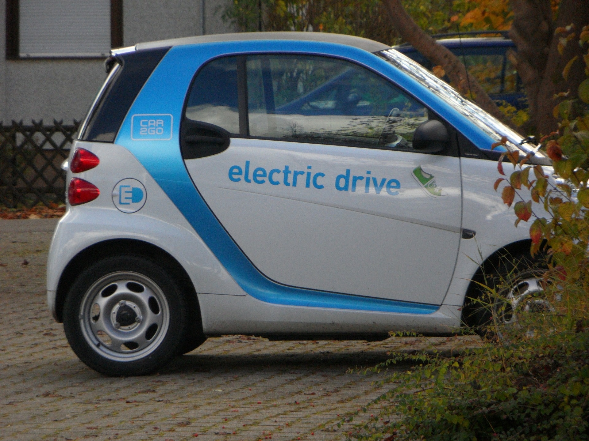 car-to-go-203020_1920.jpg