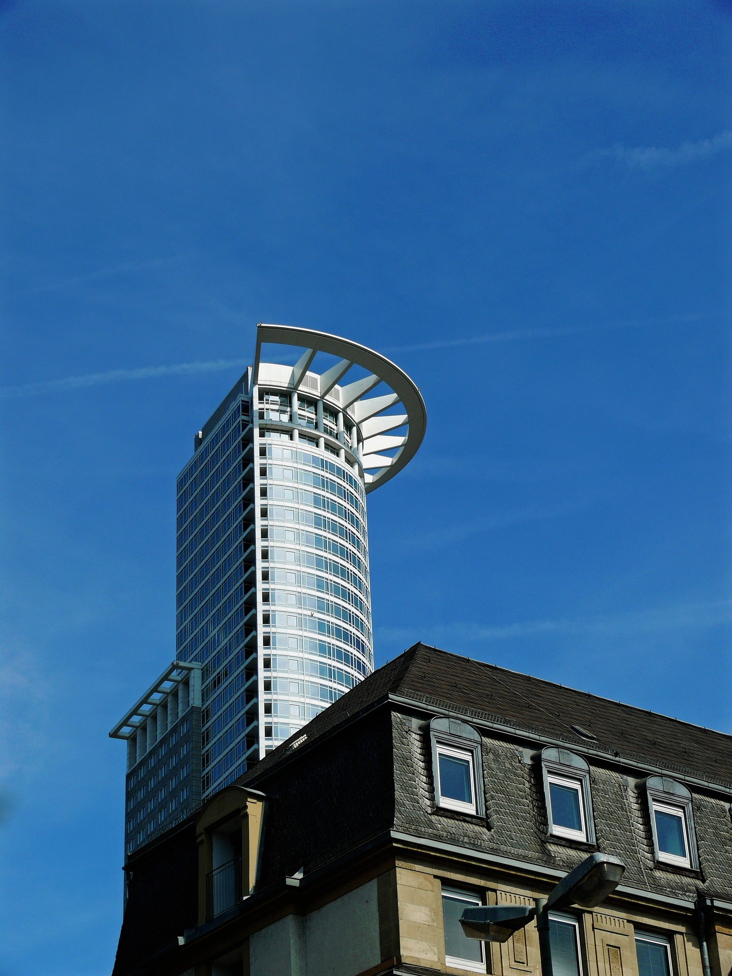 architecture-917433_1920.jpg