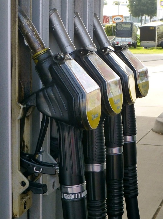 gas-pump-883076_960_720.jpg