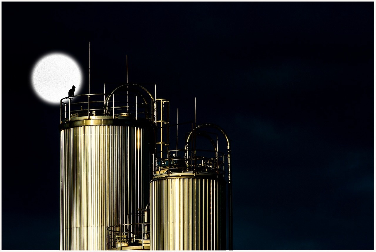 industry-251826_1280.jpg