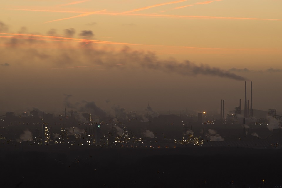 pollution-588810_960_720.jpg