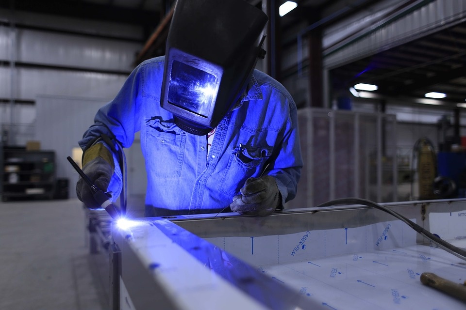 welder-673559_960_720.jpg