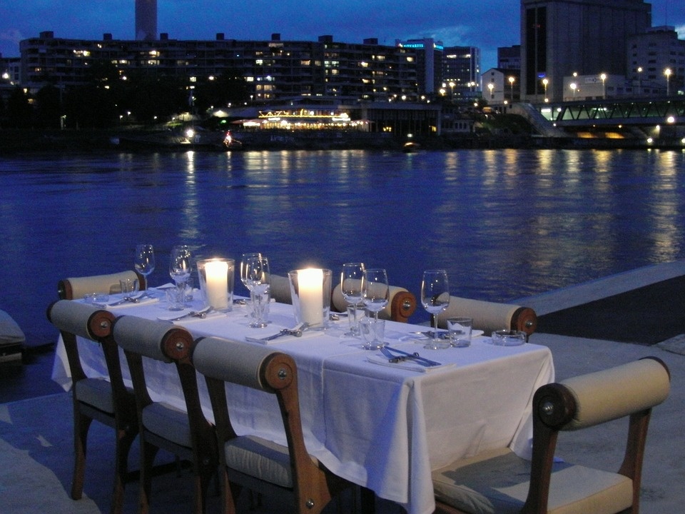 sky dinner.jpg