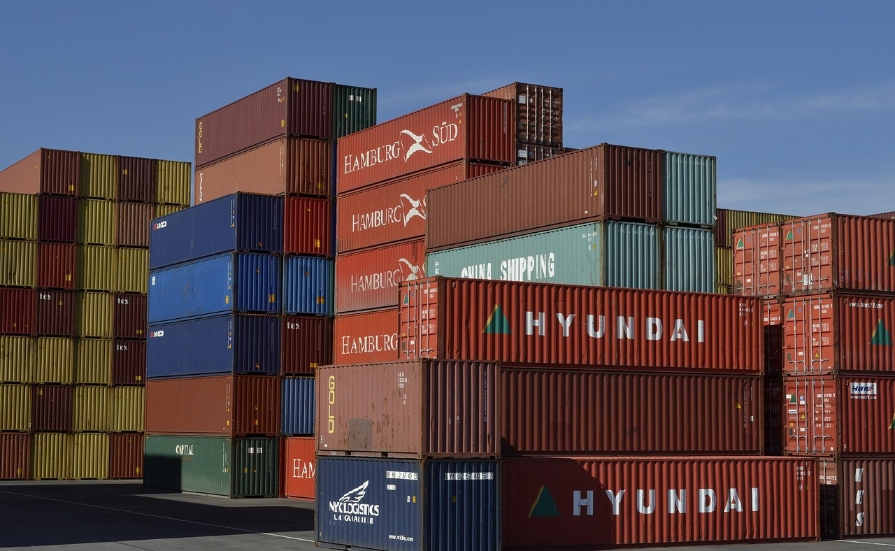 container-789488_1280.jpg