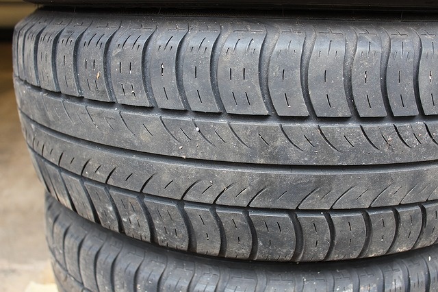 tires-1194010_640.jpg