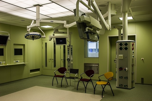 hospital-931282_640.jpg