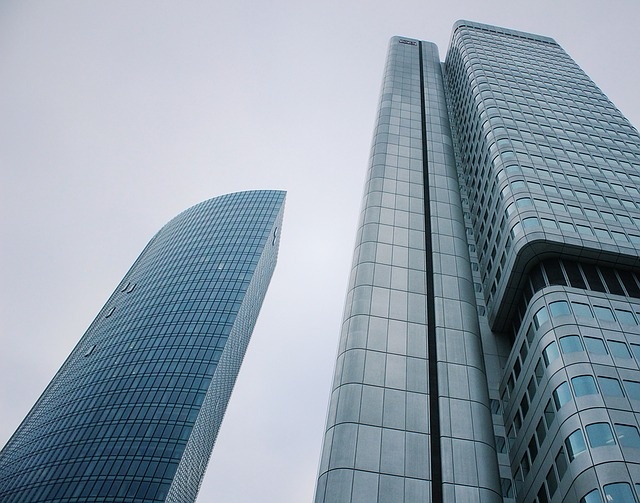 skyscraper-1264948_640.jpg