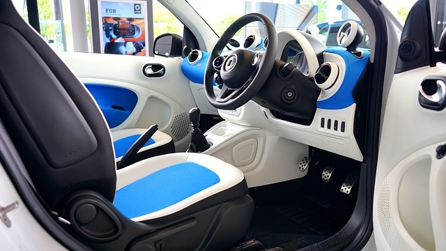 car-1458723_640.jpg