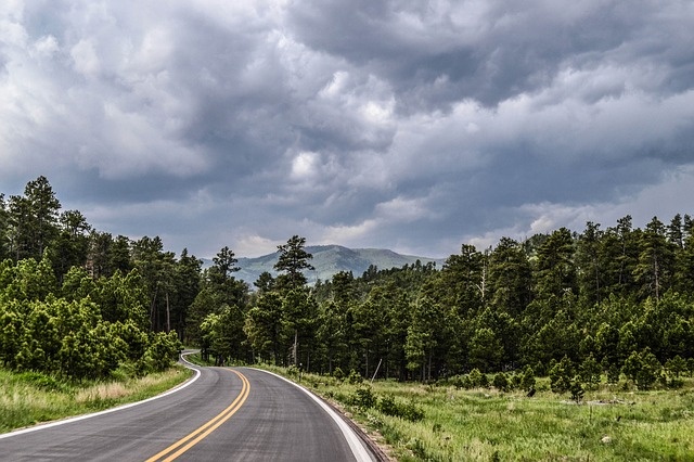 road-698628_640.jpg