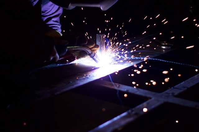 metalworking-1405852_640.jpg