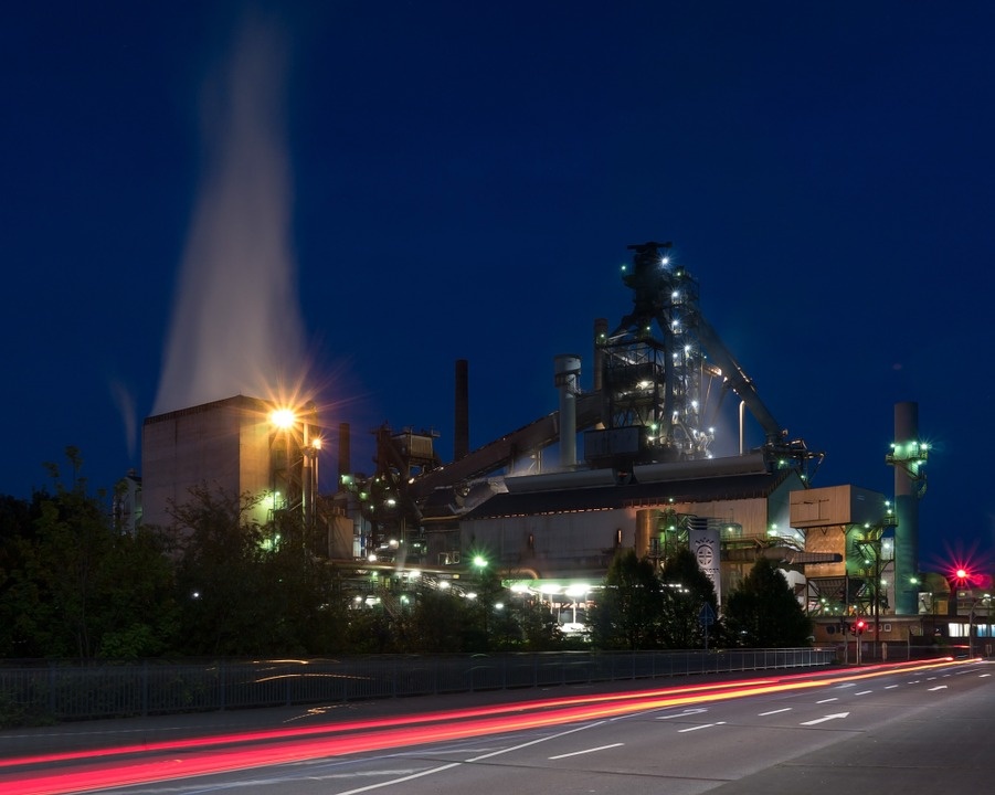 blast-furnace-771655_960_720.jpg