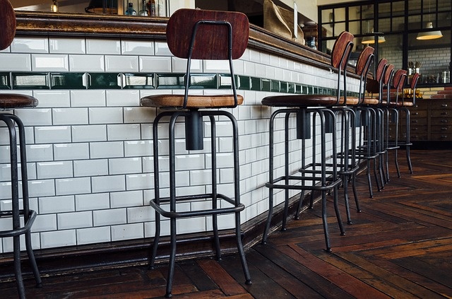 bar-413709_640.jpg