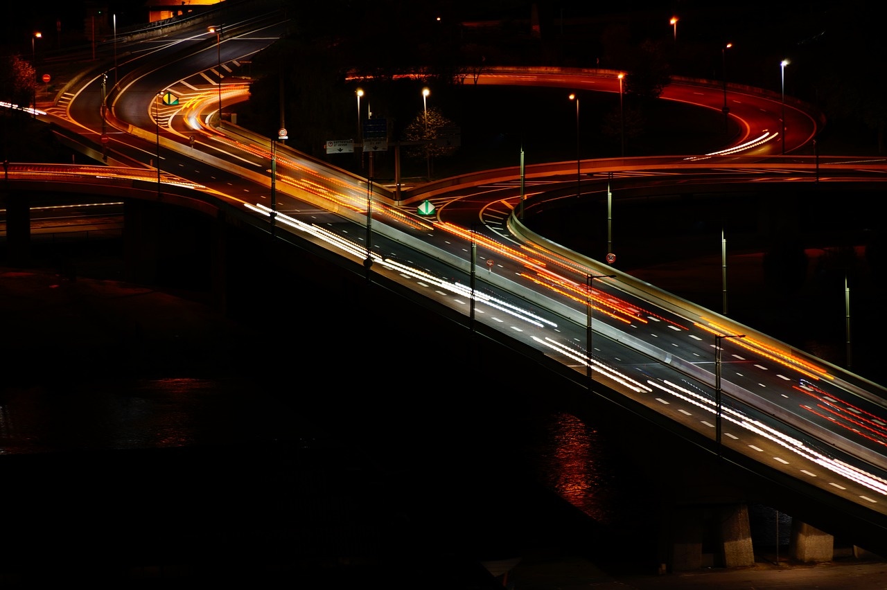 highway-2033782_1280.jpg