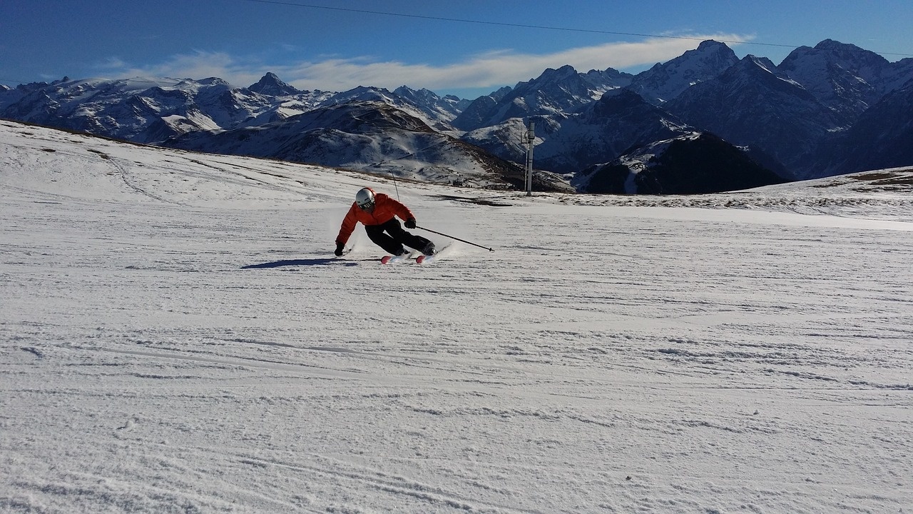 ski-1075456_1280.jpg