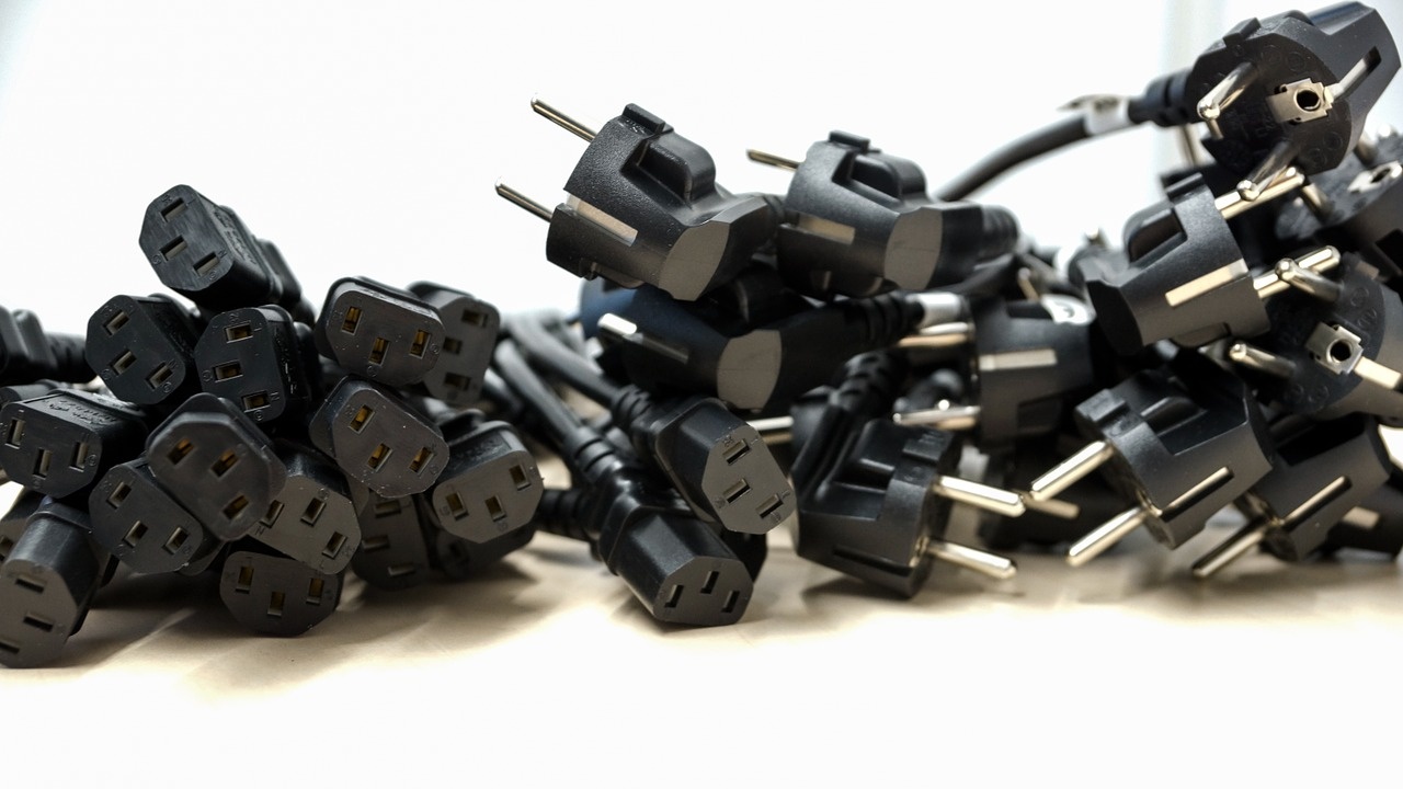 plug-672223_1280.jpg