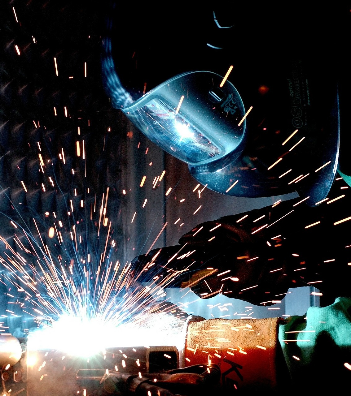 weld-67640_1280.jpg