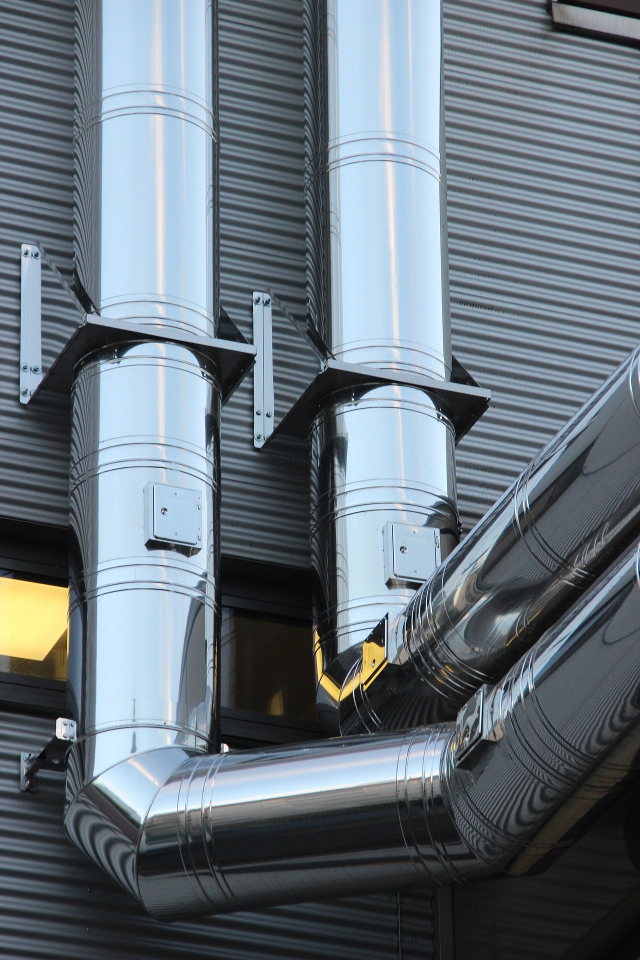 pipes-1746283_1920.jpg