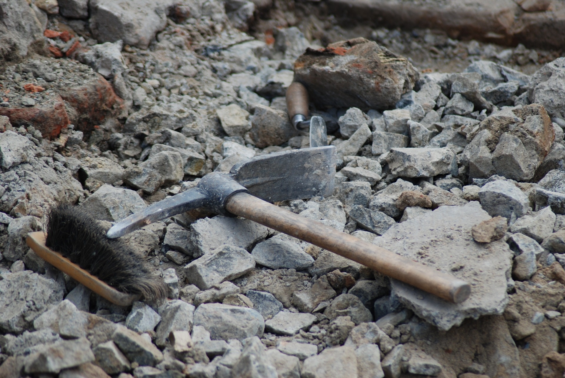 archaeology-656742_1920.jpg