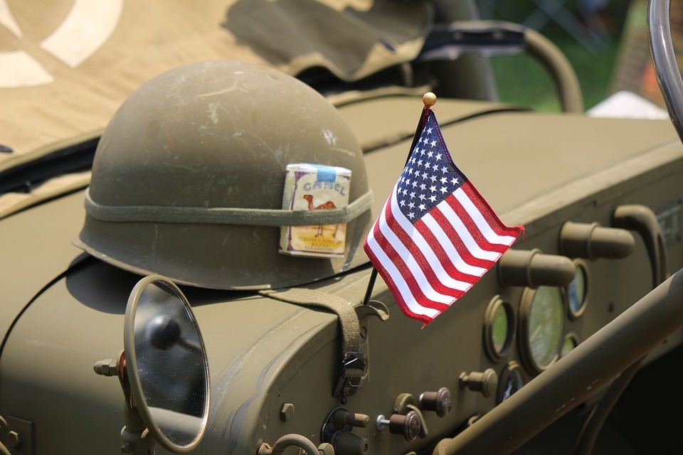 helmet-1475770_960_720.jpg