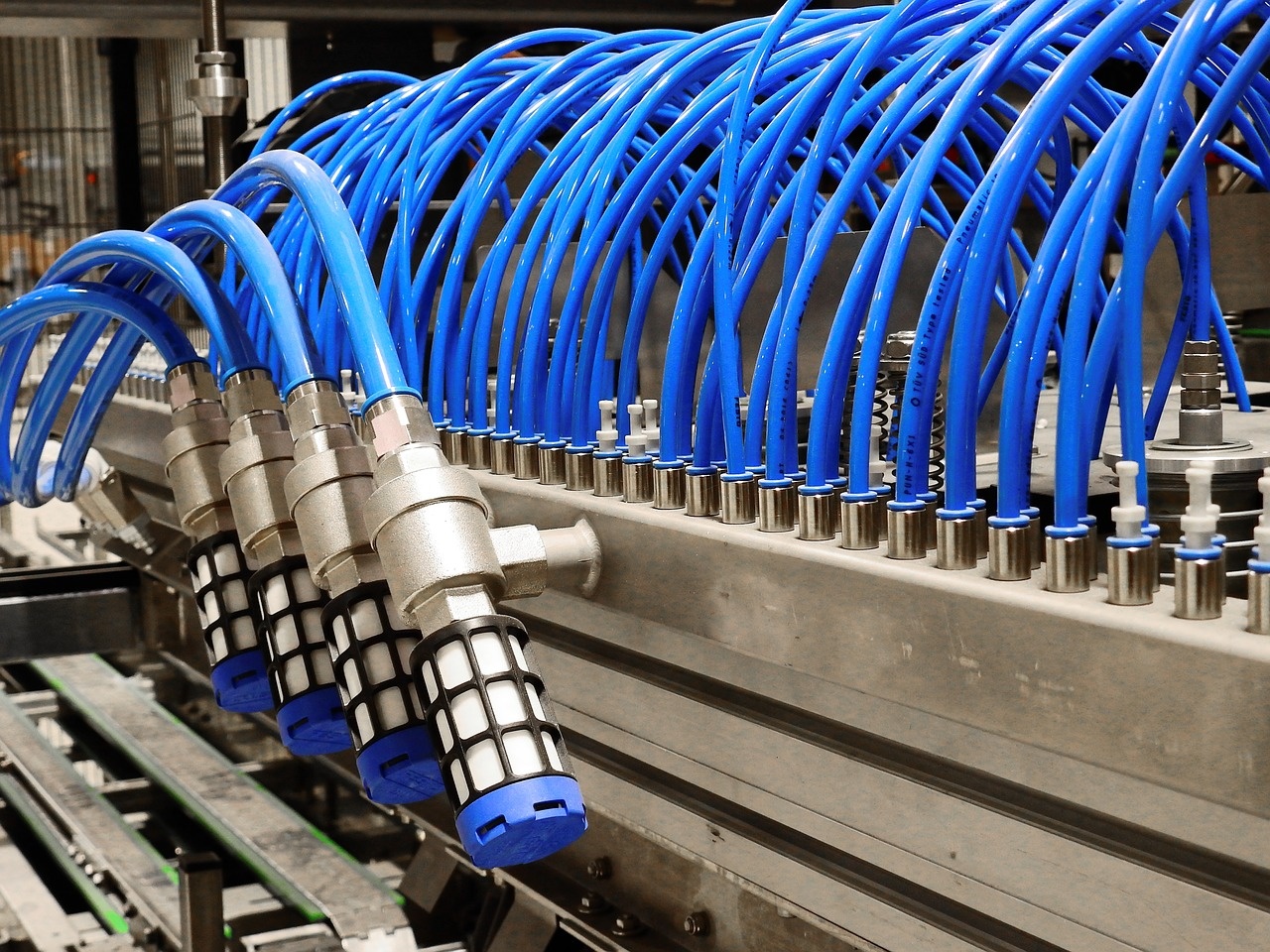 pneumatics-2147362_1280.jpg