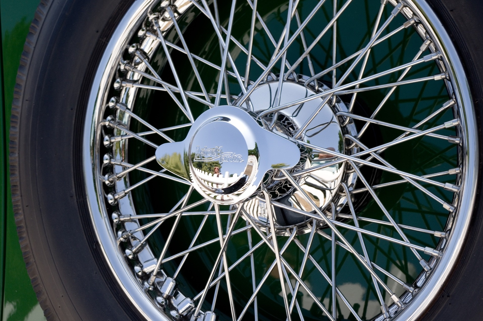 car-888913_1920.jpg