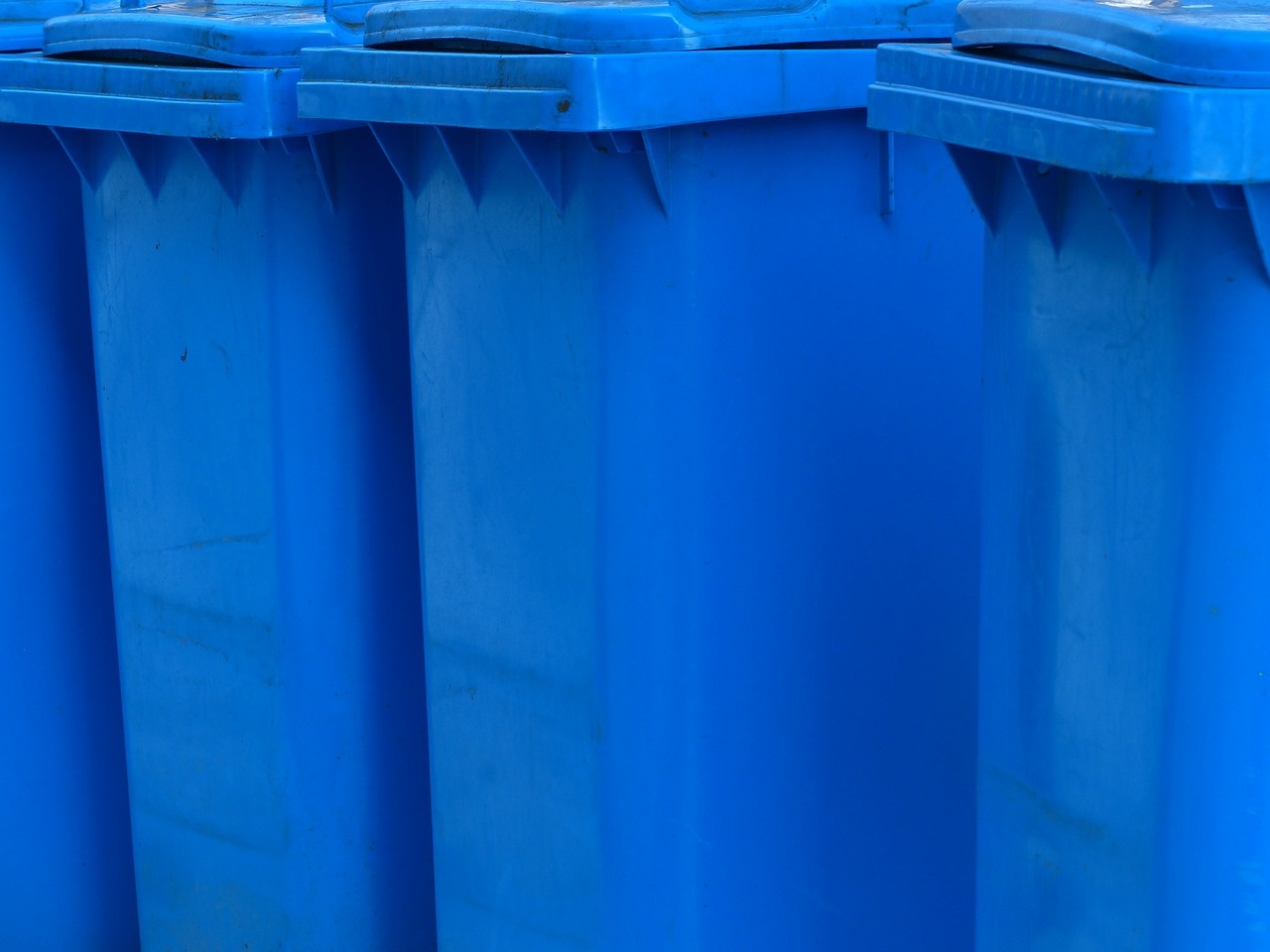 dustbin-95182_1280.jpg