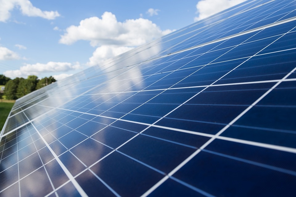 photovoltaic-2814504_960_720.jpg