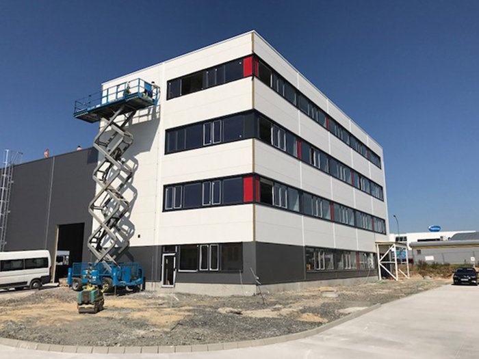 senec-tnlogistica-sk-1.jpg
