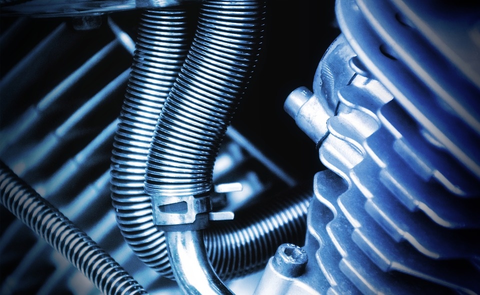 motorcycle-2651286_960_720.jpg