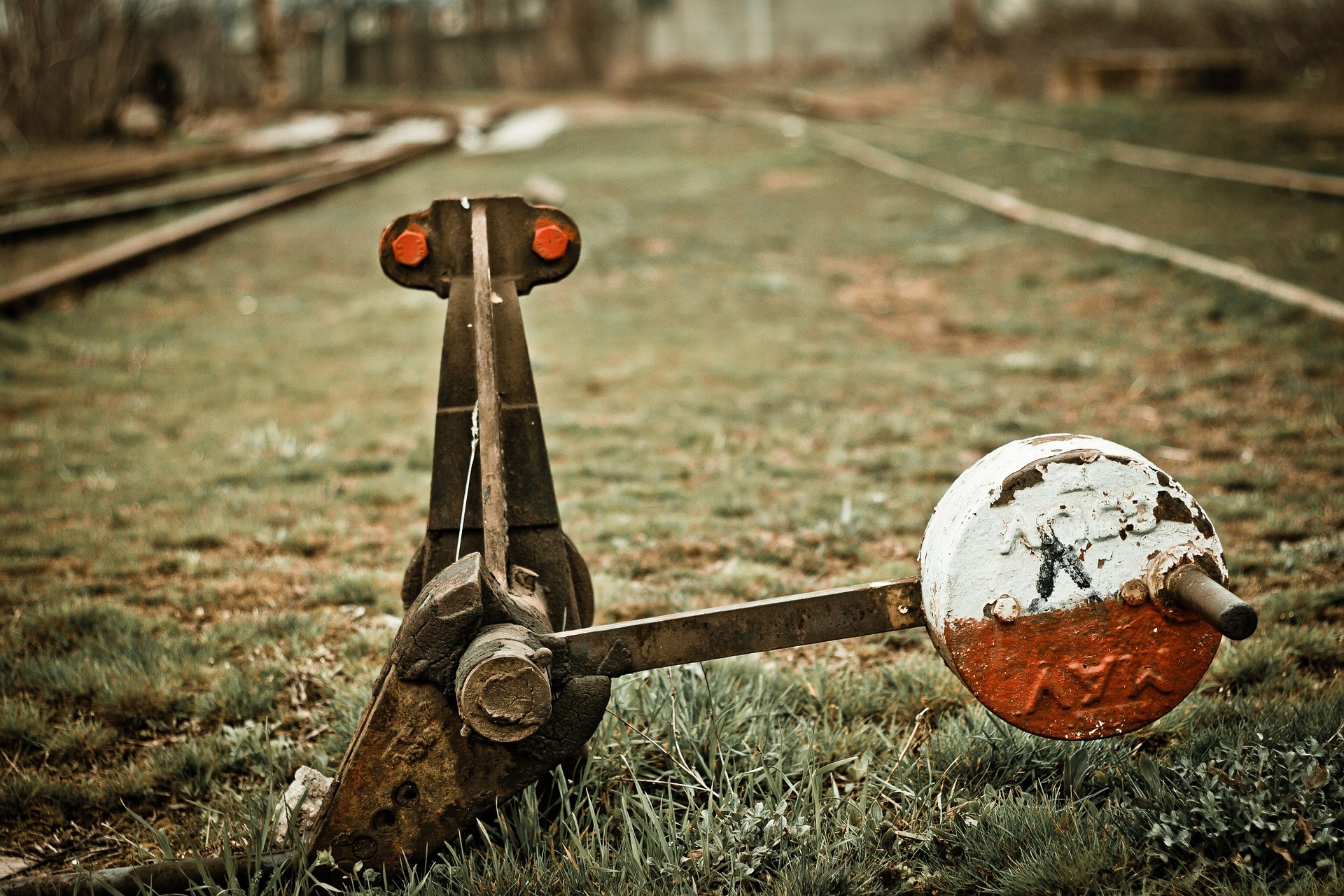 rail-102275_1920.jpg
