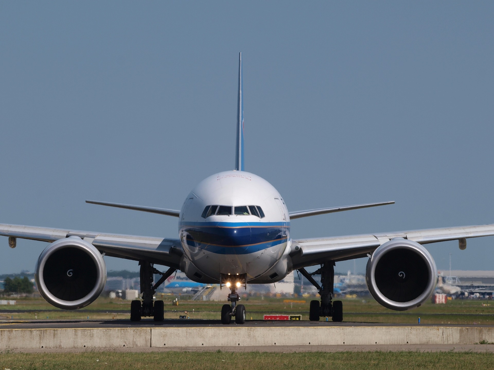 china-southern-airlines-884392_1920.jpg