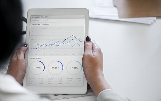 FINANCE 26 03.jpg