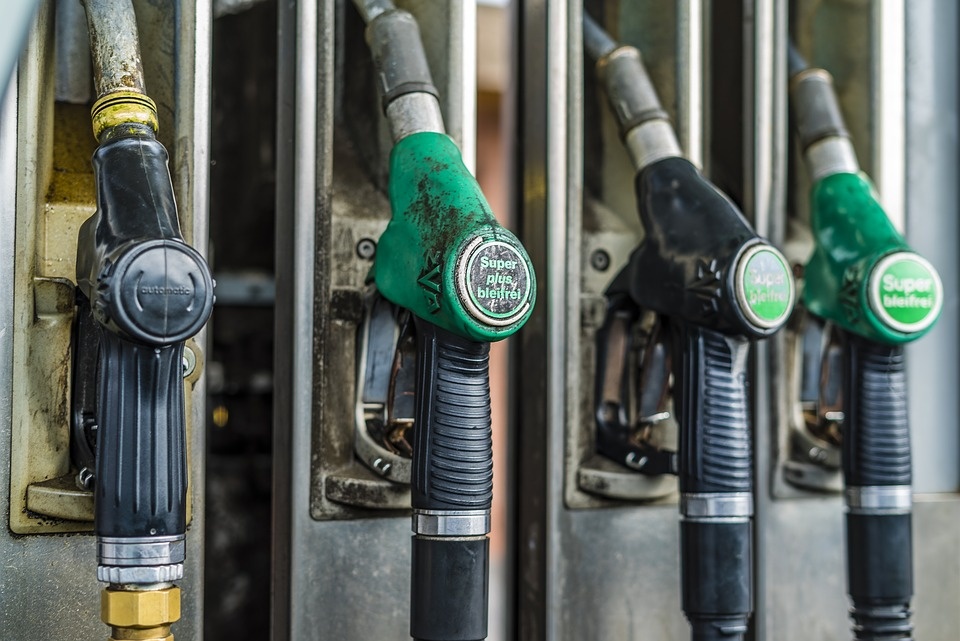 petrol-stations-3226494_960_720.jpg
