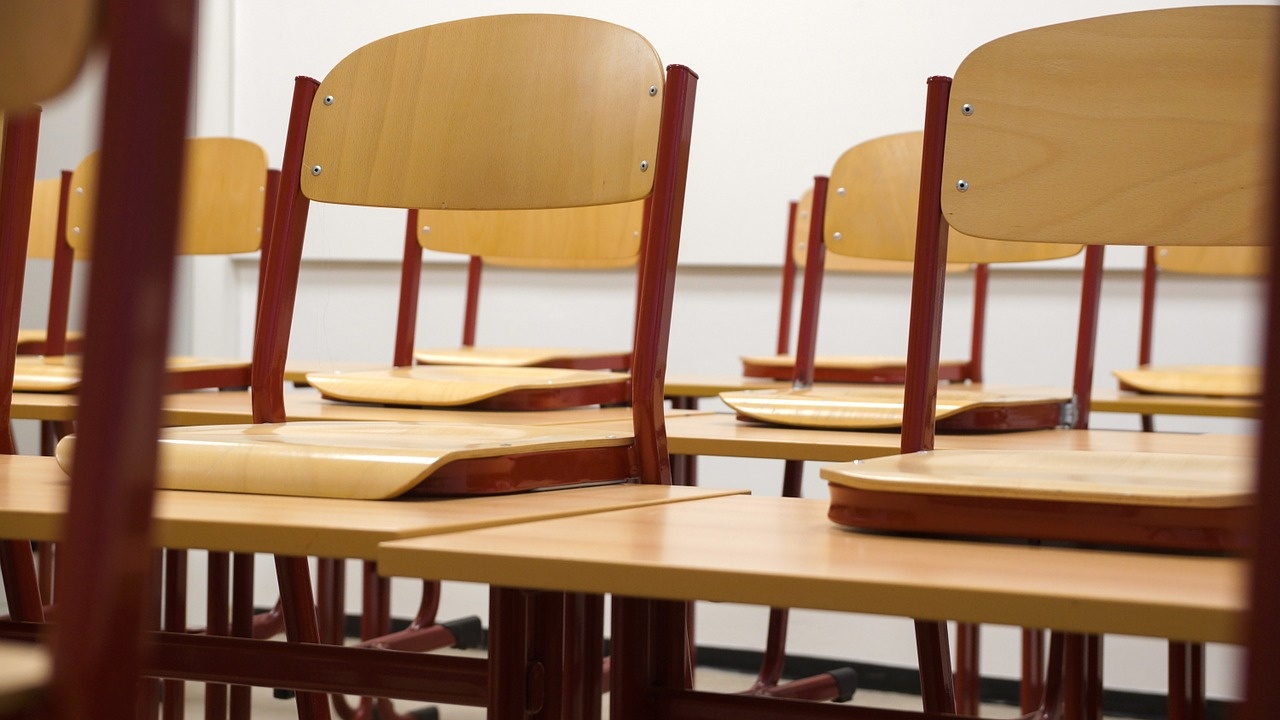 classroom-824120_1280.jpg