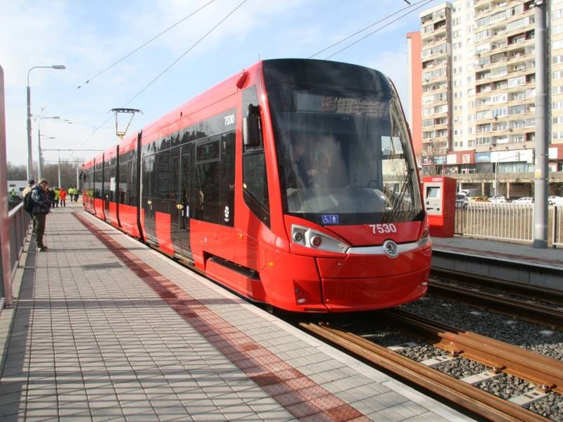 tram.jpg