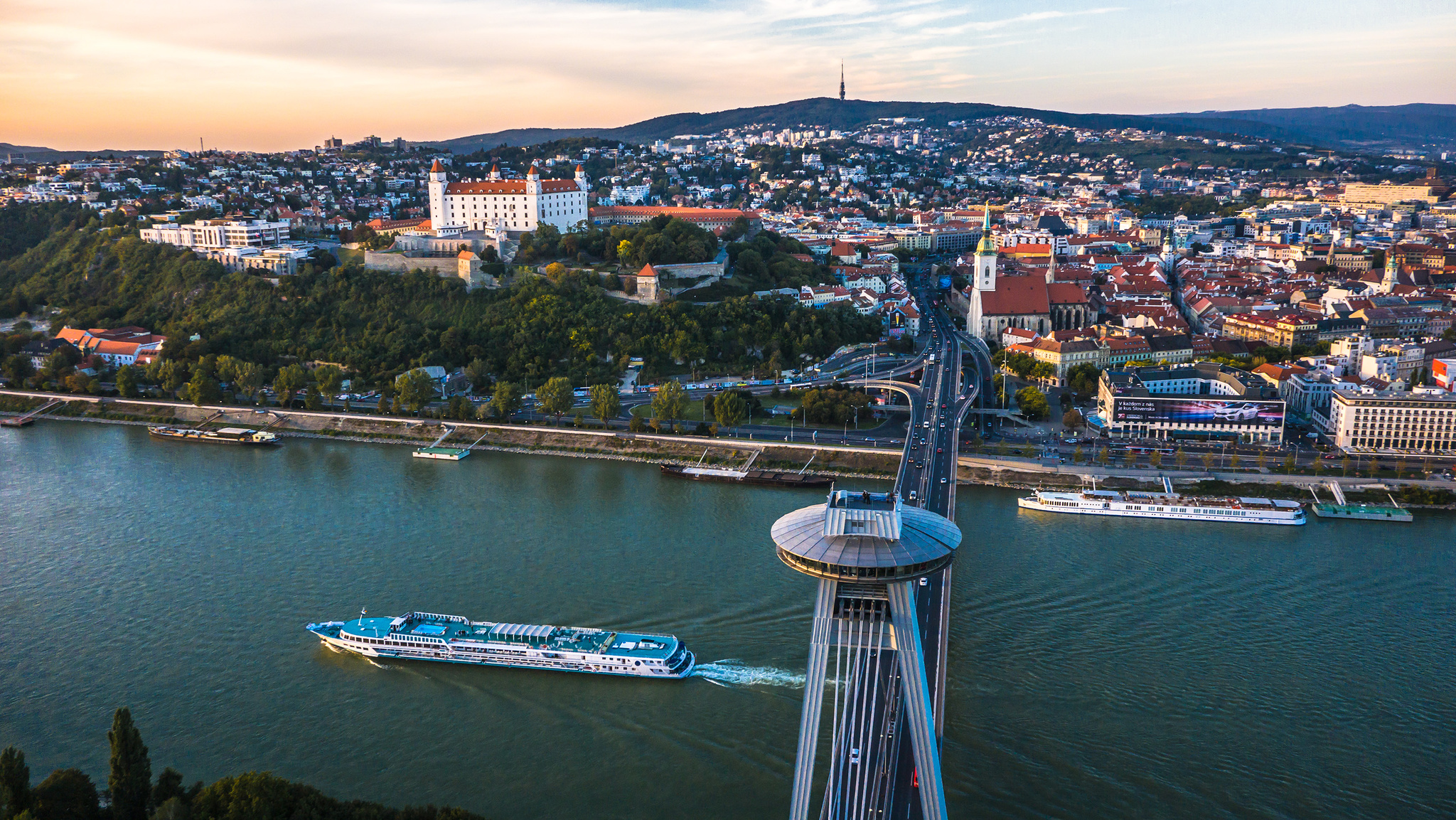 BRATISLAVA.jpg