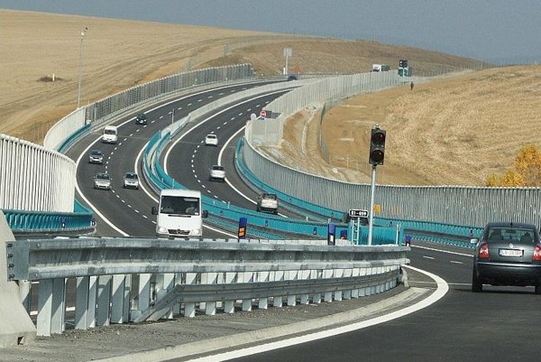 highway.jpg